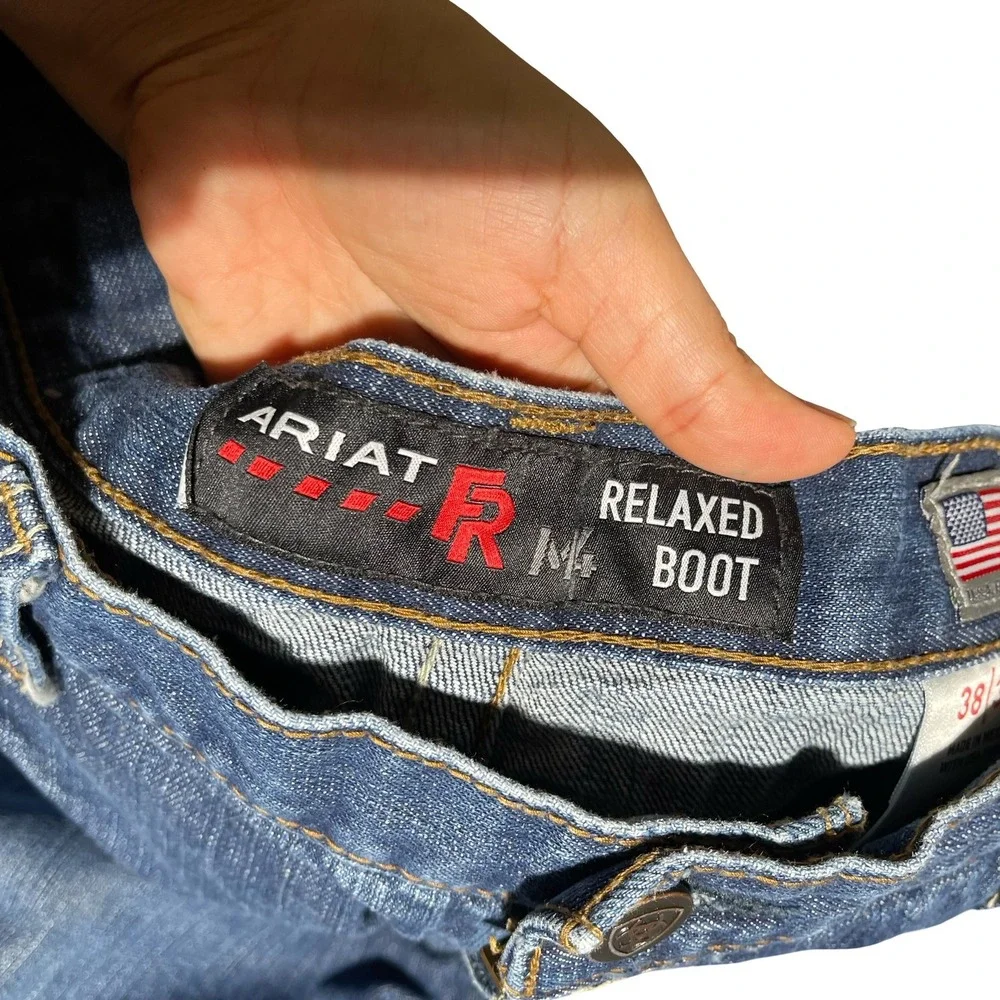 Ariat FR M4 Relaxed Boot Cut Jeans Mens 38x30 Blue Flame Resistant Work Denim - Picture 3 of 12